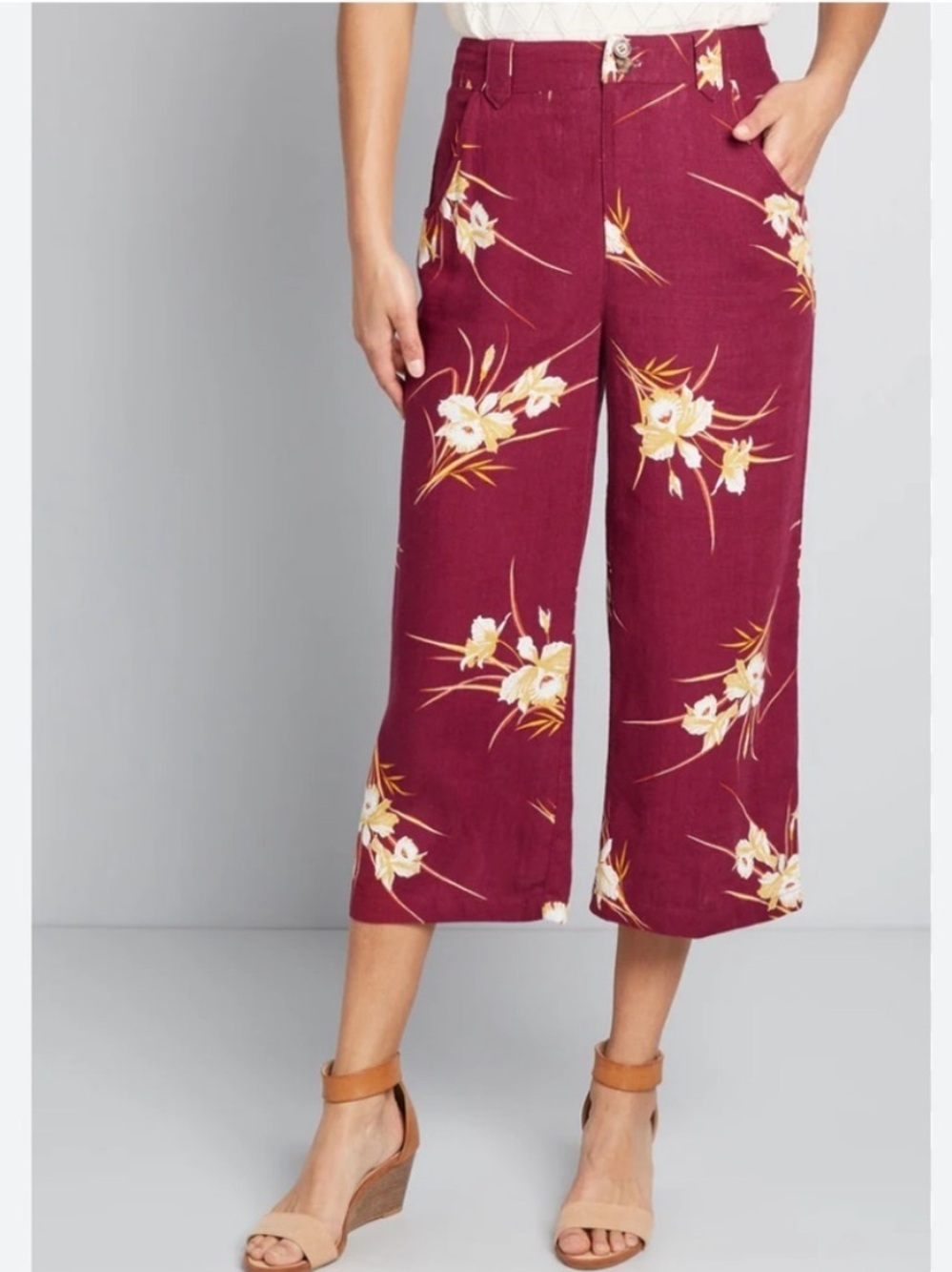 ModCloth Join Joyfully Burgundy Floral Wide Leg Cropped Pants - Size 4